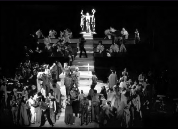 1971 original production of MASS at the Kennedy Center. Photo by Fletcher Drake.